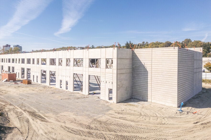 8700 Boundary Rd, Burnaby, BC for lease - Construction Photo - Image 2 of 3