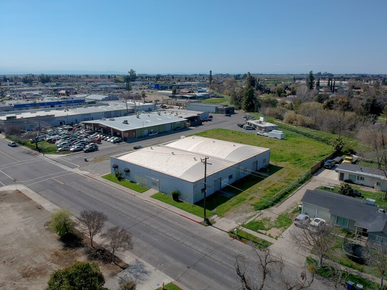 1505-1507 W 18th St, Merced, CA for sale - Building Photo - Image 3 of 4