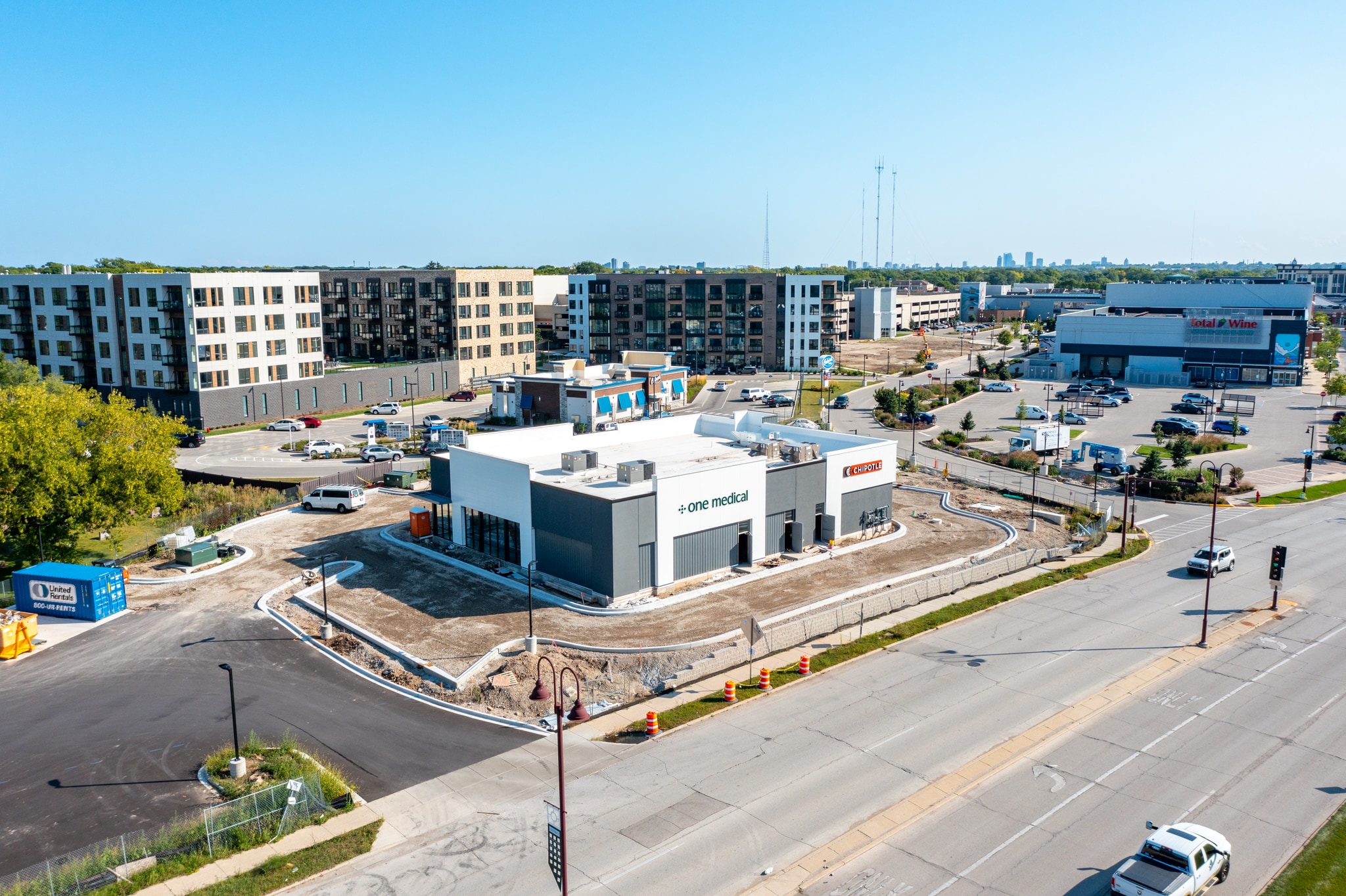 5950 N Port Washington Rd, Glendale, WI for sale Primary Photo- Image 1 of 1