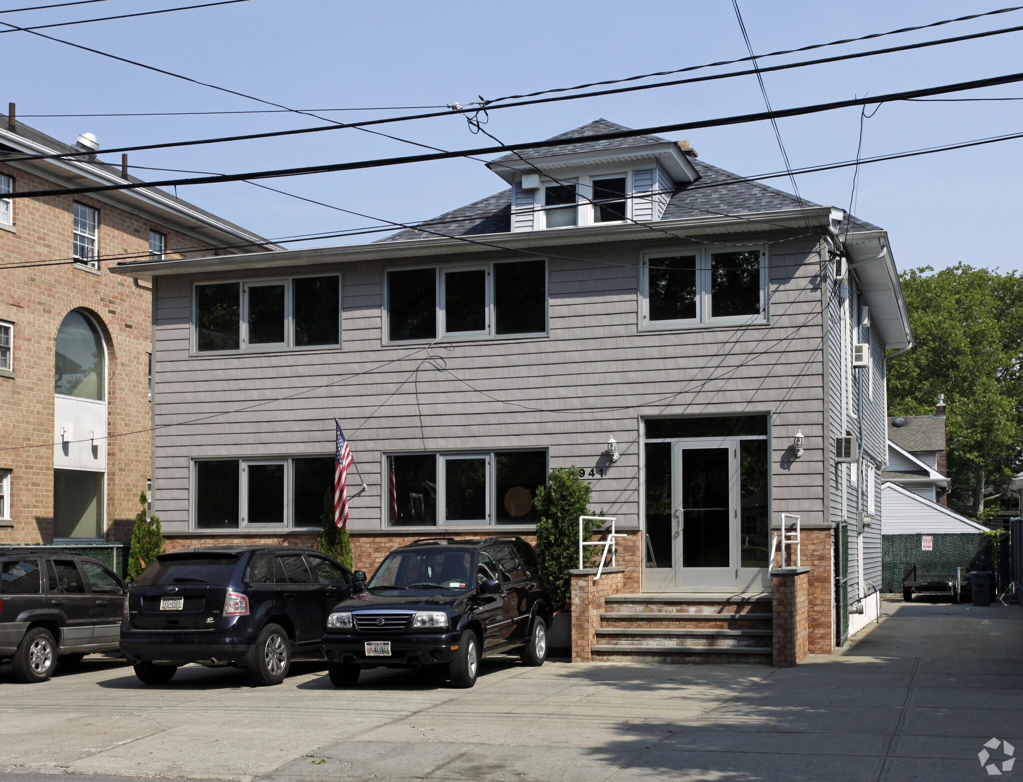 941 Forest Ave, Staten Island, NY for sale Primary Photo- Image 1 of 1