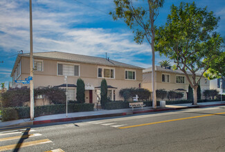 More details for 8730-8736 Holloway Dr, West Hollywood, CA - Multifamily for Sale