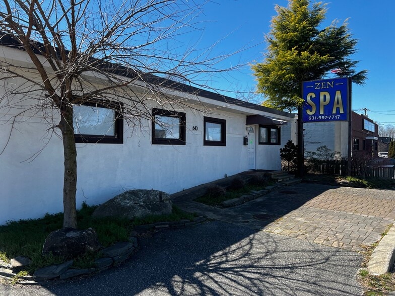 640 Sunrise Hwy, West Babylon, NY for sale - Building Photo - Image 1 of 1