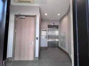 415-417 Greenwich Ave, Greenwich, CT for sale Lobby- Image 2 of 7