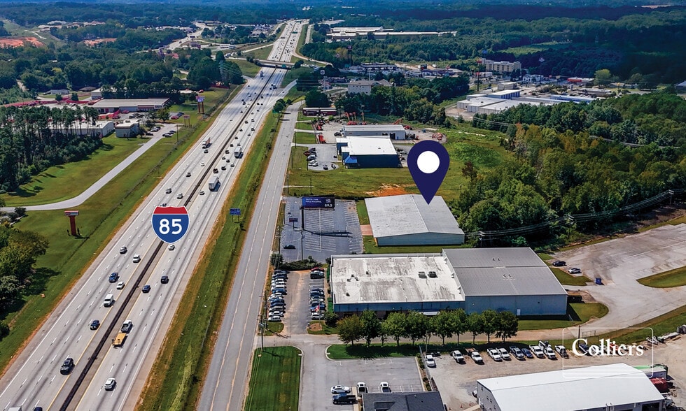 415 Sha Ln, Spartanburg, SC for sale - Building Photo - Image 2 of 16