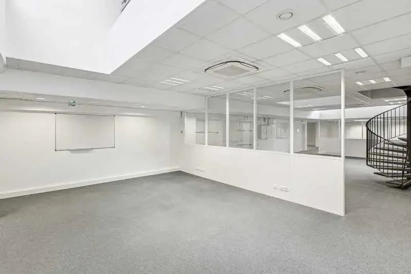 12 Rue De Châtillon, Paris for lease Interior Photo- Image 1 of 5