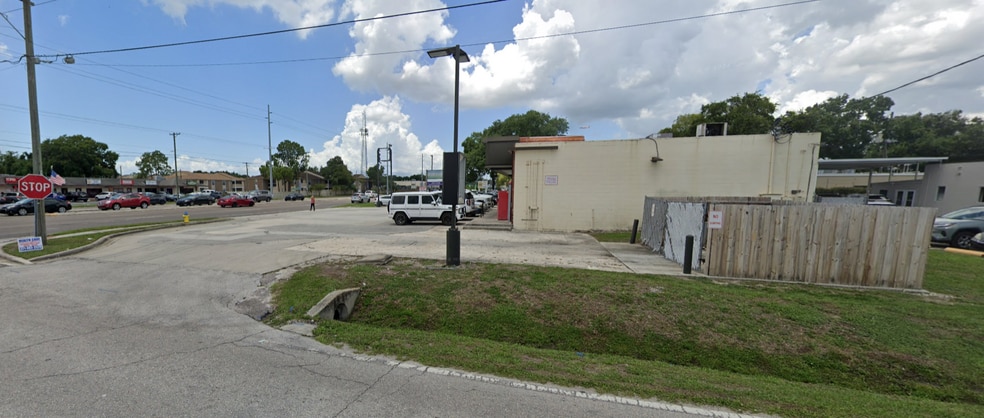 4001 W Waters Ave, Tampa, FL for sale - Building Photo - Image 3 of 9