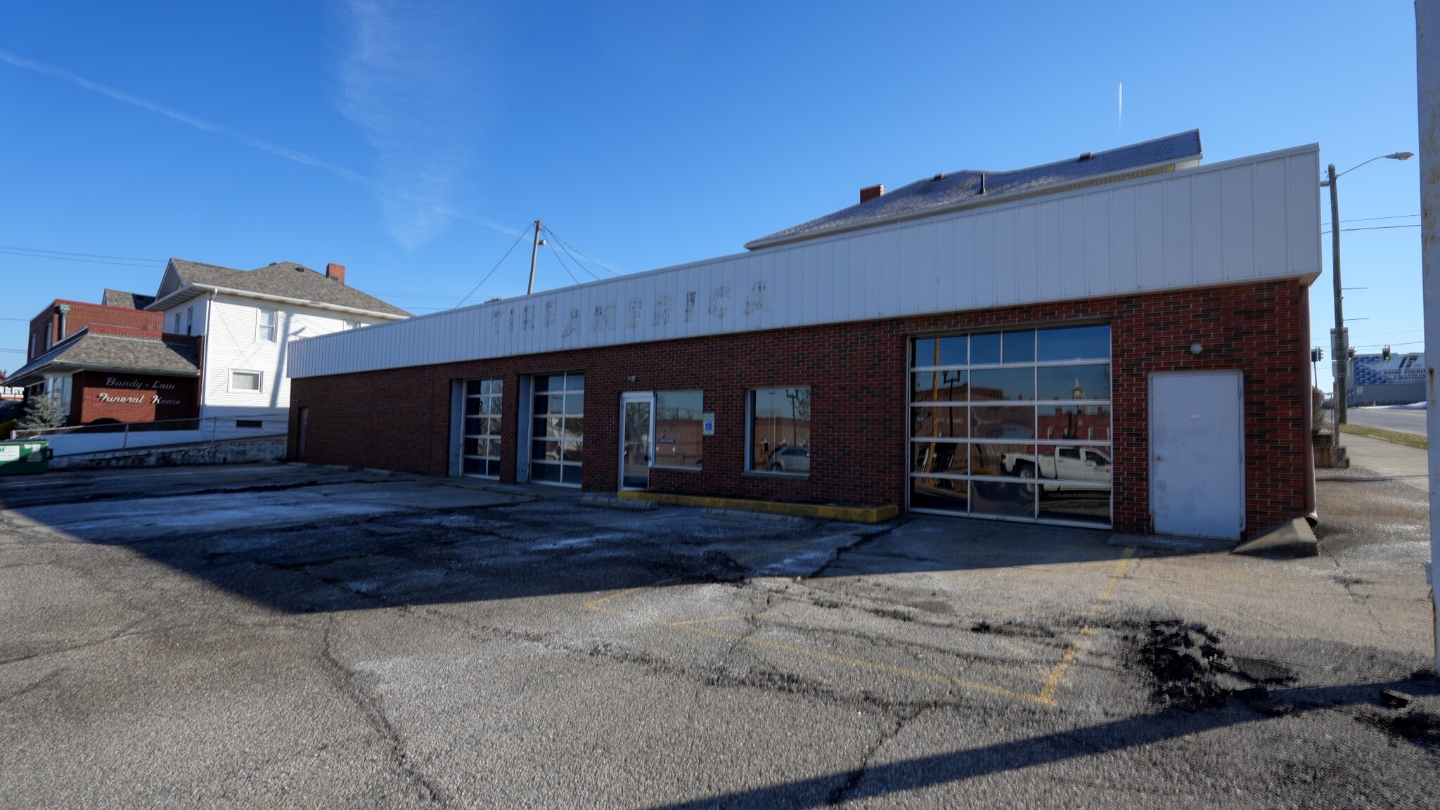 1105 Wheeling Ave, Cambridge, OH for lease Building Photo- Image 1 of 19