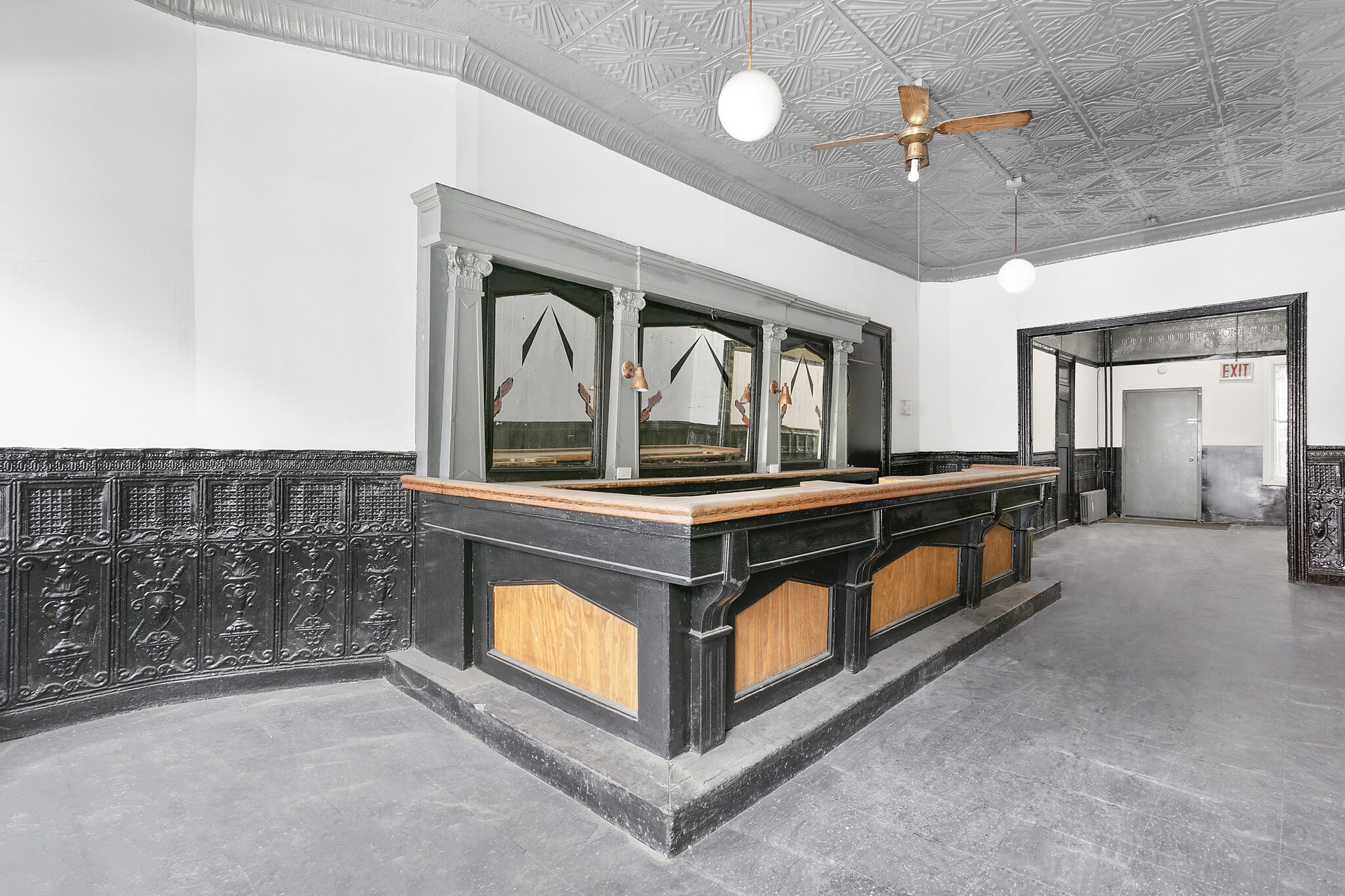 1522 Bergen St, Brooklyn, NY for sale Interior Photo- Image 1 of 1