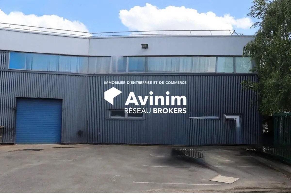 Industrial in Stains for sale Building Photo- Image 1 of 12