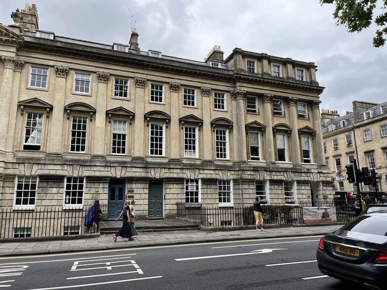 26 Queen Sq, Bath for lease - Primary Photo - Image 1 of 10