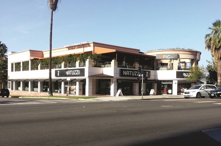 14755 Ventura Blvd, Sherman Oaks, CA for lease - Building Photo - Image 2 of 6