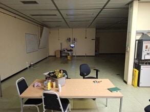 Dunkeswell Airfield, Dunkeswell for lease Interior Photo- Image 2 of 5