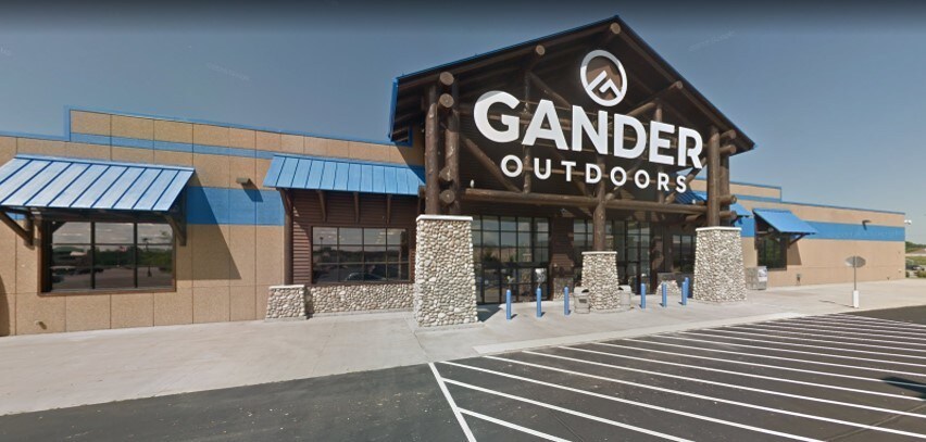 1200 Crossing Meadows Dr, Onalaska, WI for sale Building Photo- Image 1 of 1