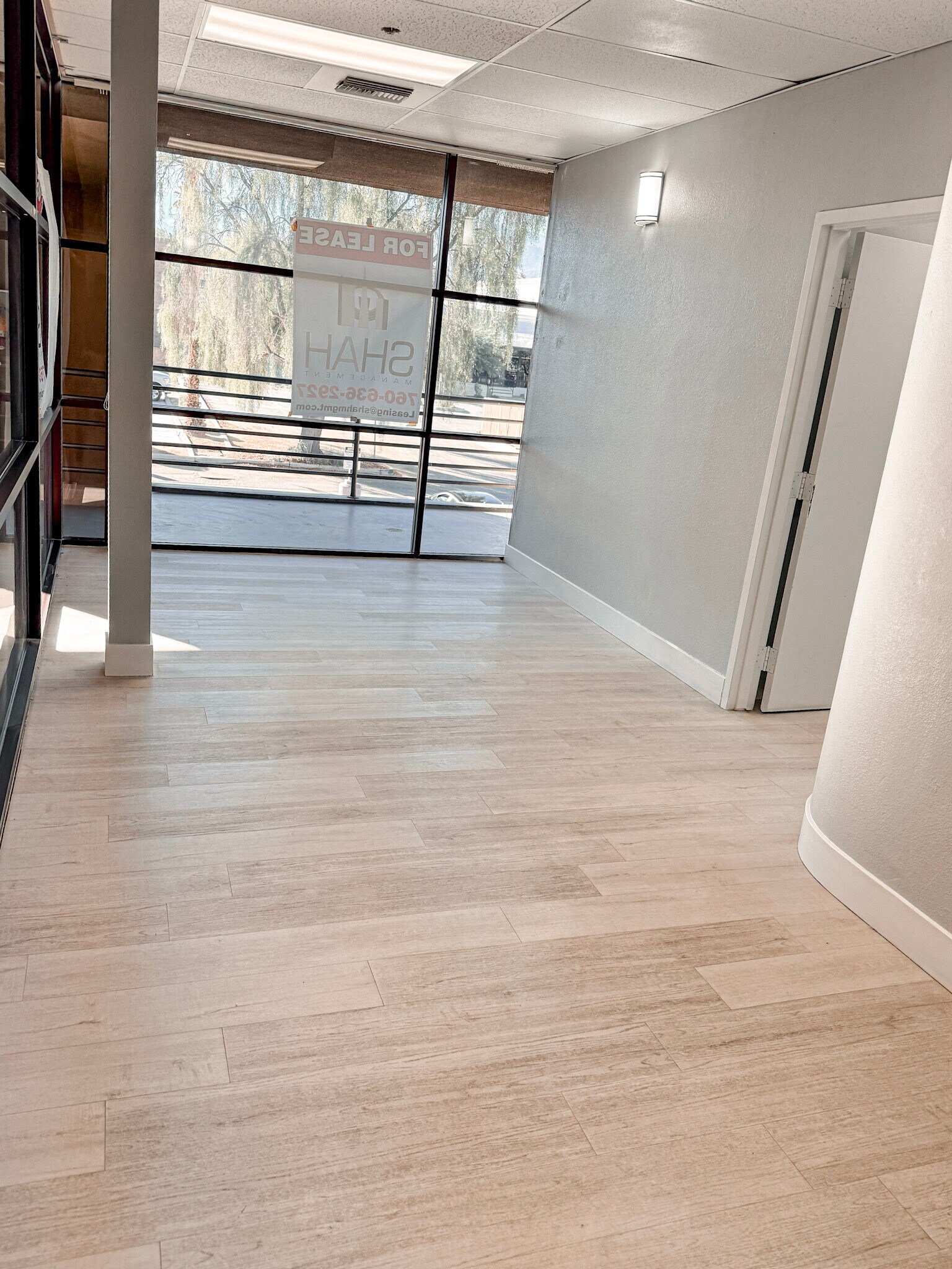 73345 Highway 111, Palm Desert, CA for lease Interior Photo- Image 1 of 16