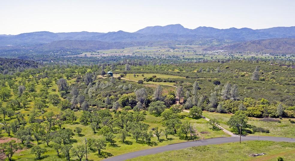 16750 Herrington Rd, Hidden Valley Lake, CA for sale - Building Photo - Image 1 of 1