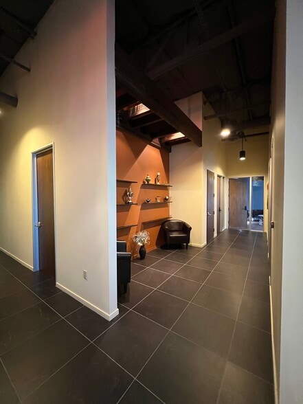 4320 E Presidio St, Mesa, AZ for lease - Interior Photo - Image 3 of 30