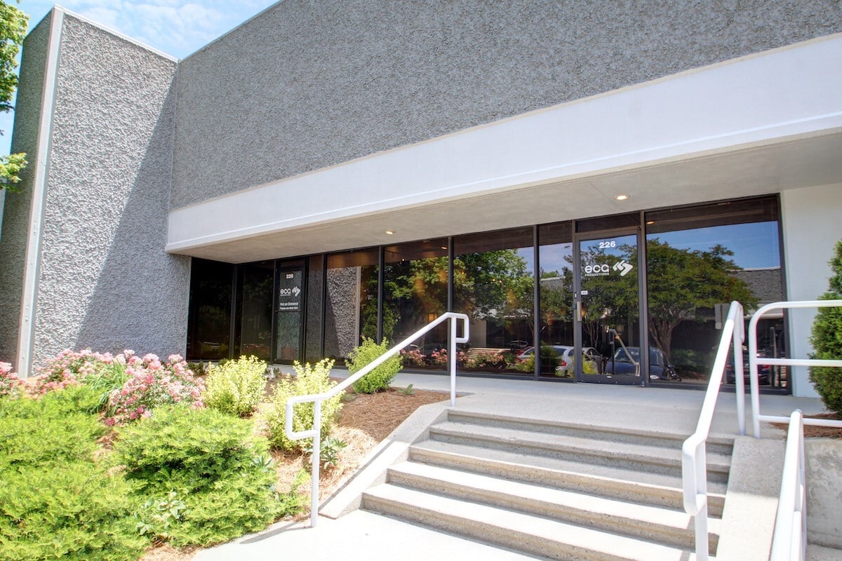 120 Interstate N Pky E SE, Atlanta, GA for lease Interior Photo- Image 1 of 10