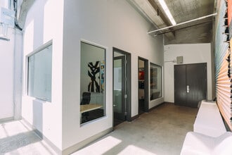 2744 E 11th St, Oakland, CA for lease Interior Photo- Image 2 of 5