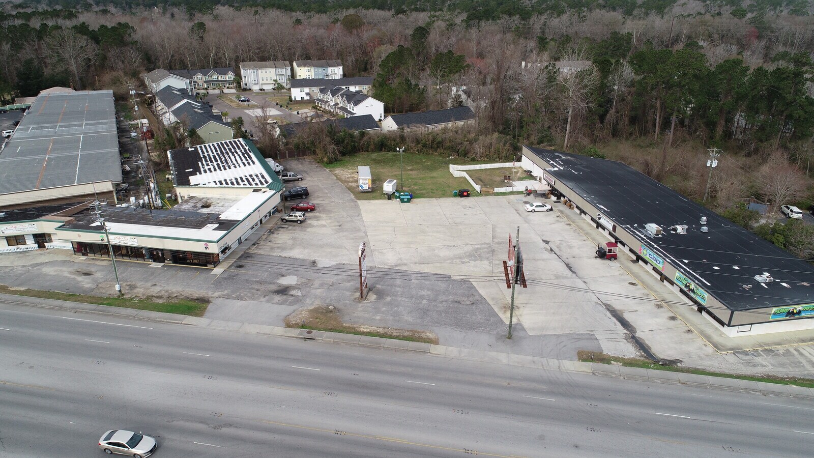 890900 Bacons Bridge Rd, Summerville, SC 29485