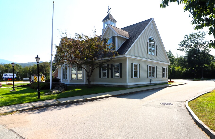 355 Main St, Gorham, NH for sale - Building Photo - Image 2 of 25