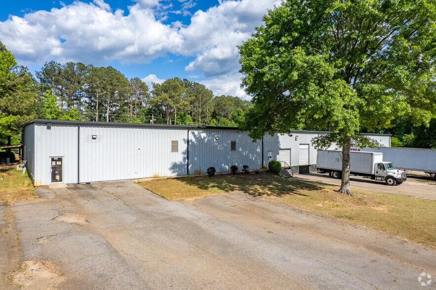 360 Commerce Blvd, Bogart, GA for sale - Primary Photo - Image 1 of 34