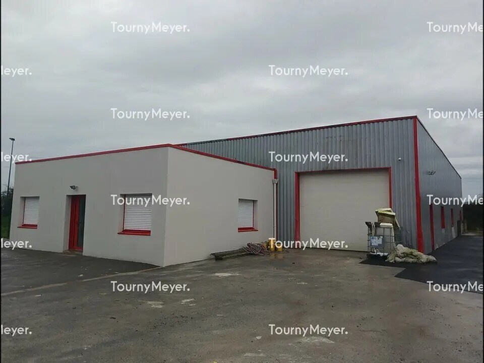 Flex in Vertou for lease Building Photo- Image 1 of 6