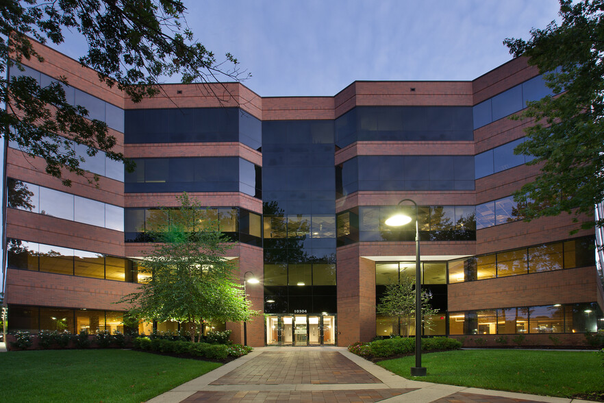 10304 Eaton Pl, Fairfax, VA for lease - Building Photo - Image 1 of 12