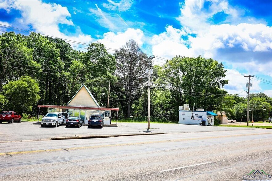 1818 Pine Tree Rd, Longview, TX for sale - Building Photo - Image 1 of 1