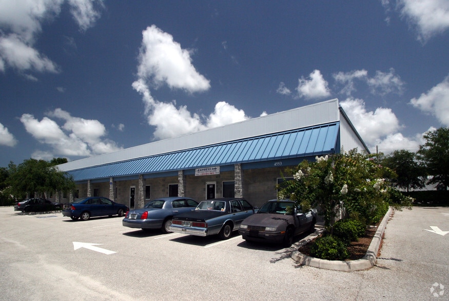 4553 Mariotti Ct, Sarasota, FL for lease - Building Photo - Image 3 of 5