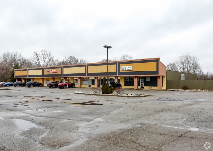 16209-16235 S US 27, Lansing, MI for lease - Building Photo - Image 2 of 9