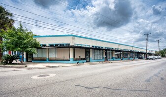 1012-1032 S Presa St, San Antonio TX - Bar