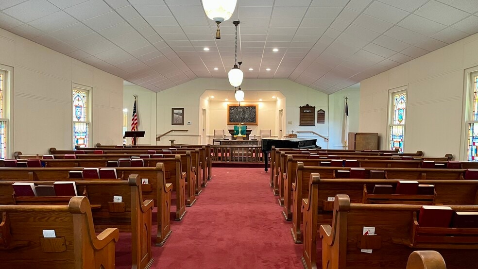 955 Spring Valley Rd, Henderson, NC for sale - Building Photo - Image 2 of 21