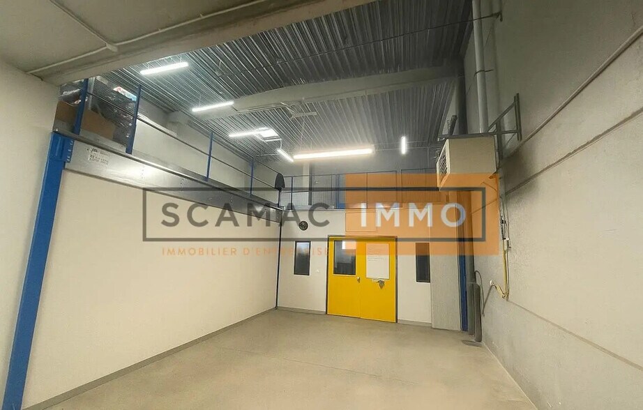 Flex in Bussy-Saint-Georges for sale - Building Photo - Image 1 of 10