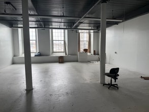 657 Quarry St, Fall River, MA for lease Interior Photo- Image 1 of 1