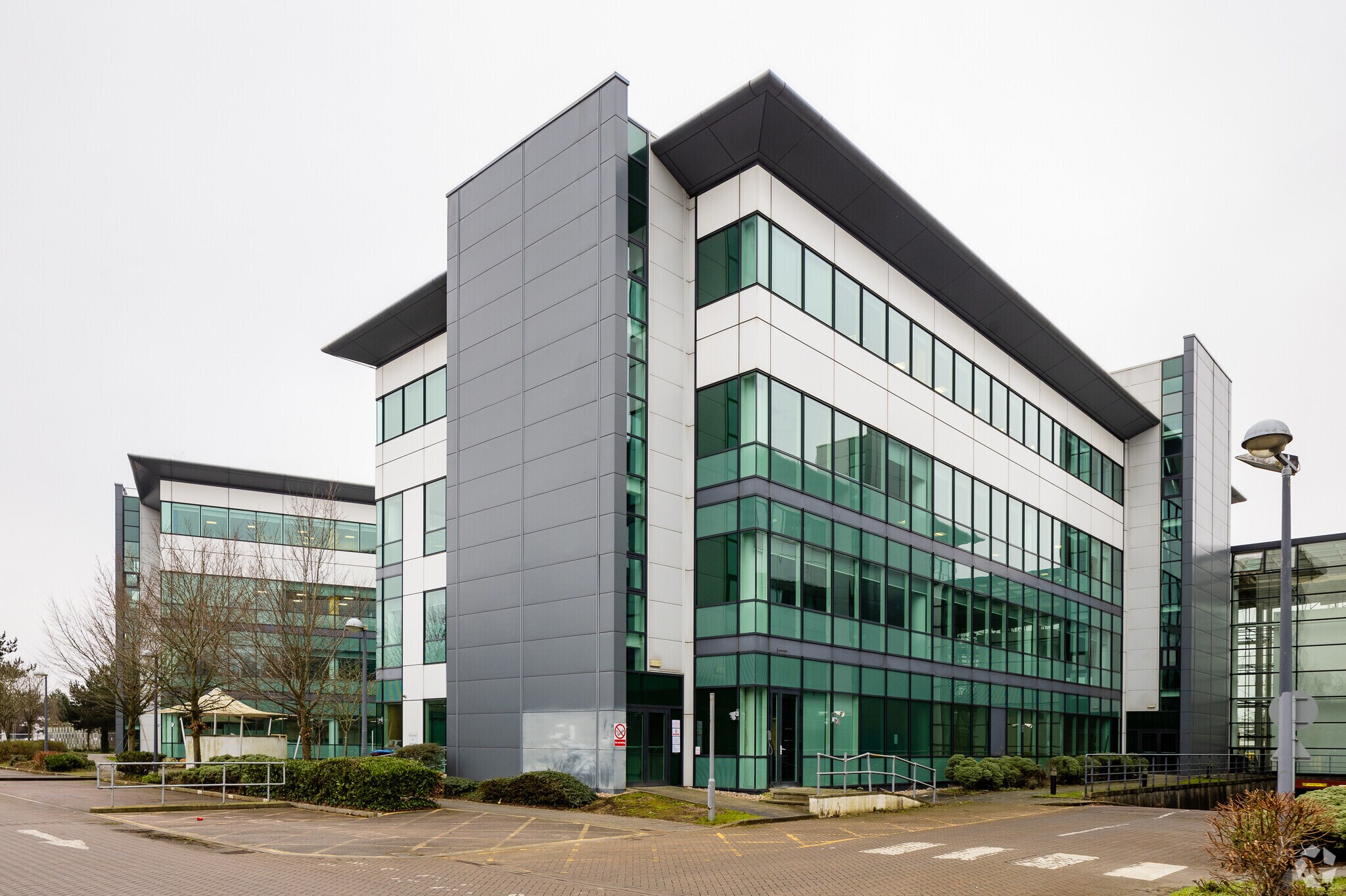 Mosquito Way, Hatfield for lease Primary Photo- Image 1 of 3