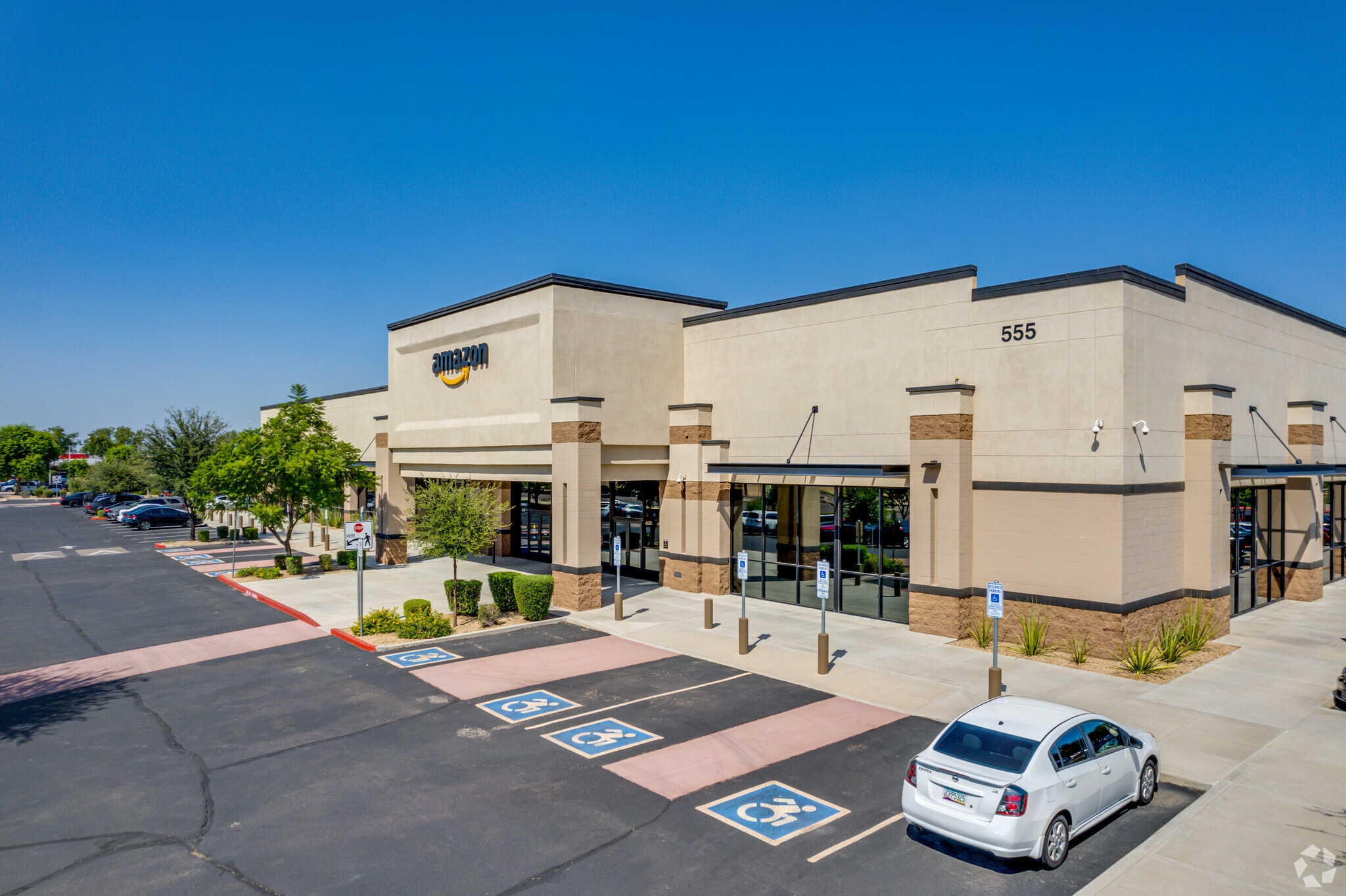 555 N Litchfield Rd, Goodyear, AZ 85338