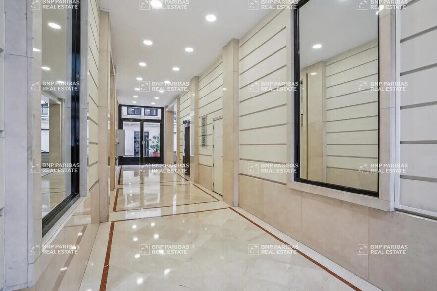 6 Rue Paul Baudry, Paris for lease - Building Photo - Image 3 of 25