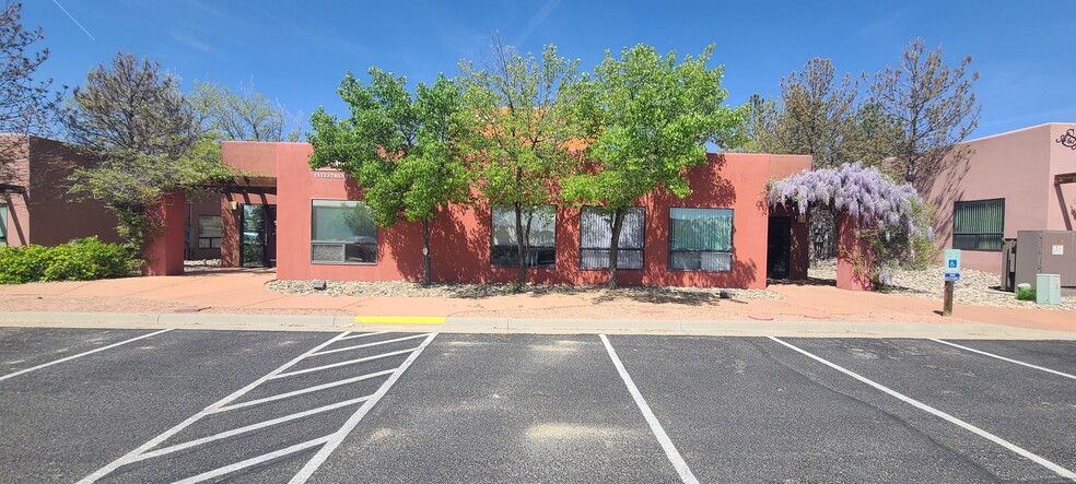 4801 N Butler Ave, Farmington, NM for sale - Building Photo - Image 1 of 1