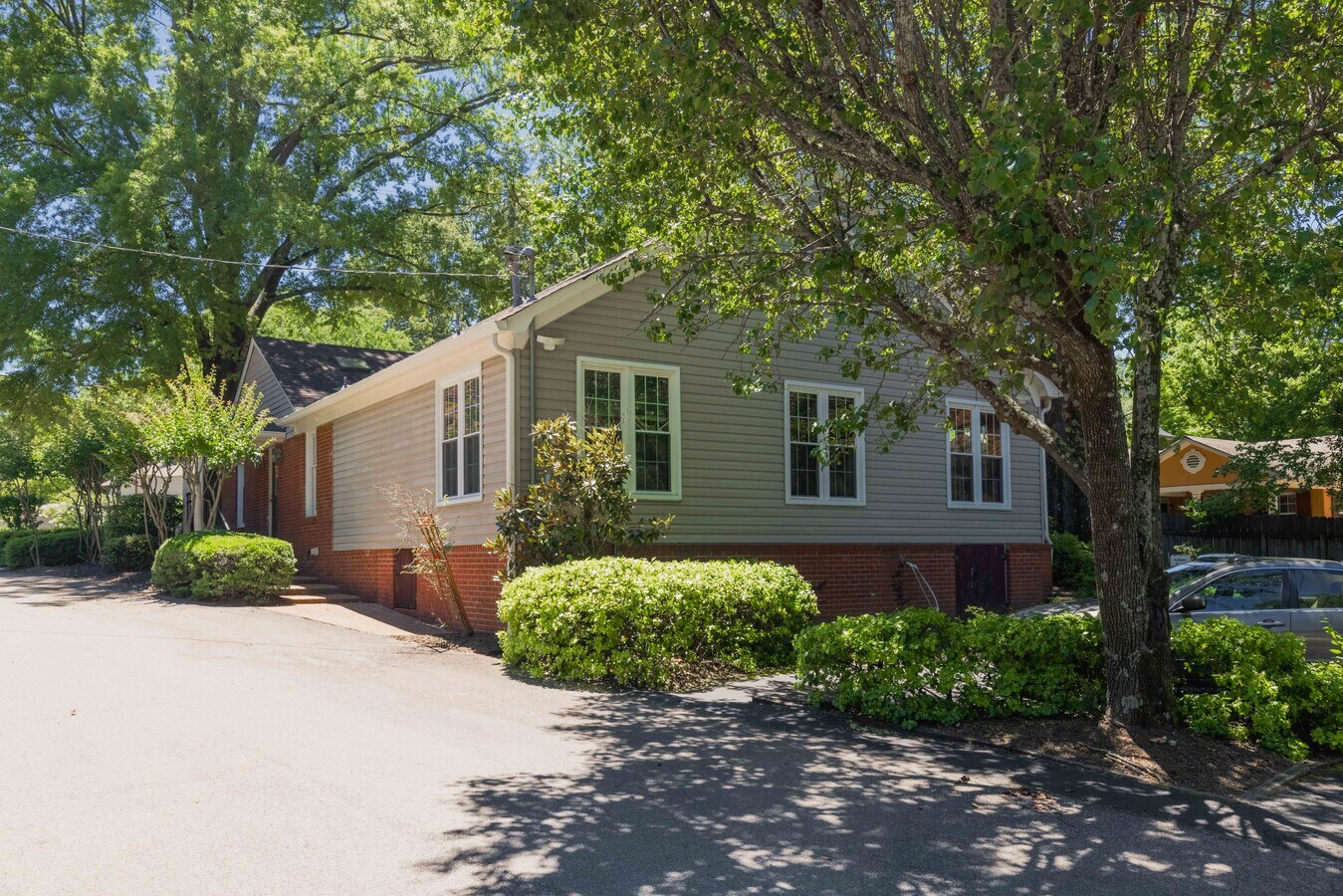 7612 Poplar Pike, Germantown, TN 38138