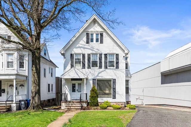 132 Engle St, Englewood, NJ for sale - Building Photo - Image 1 of 1