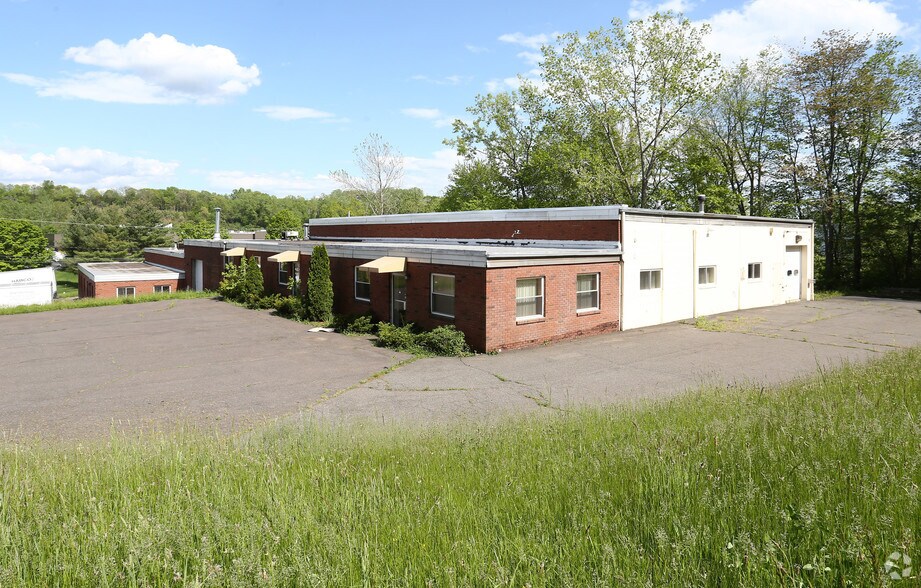 3 Alcap Rdg, Cromwell, CT for sale - Building Photo - Image 1 of 7