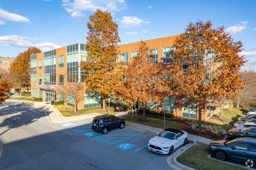 913 Ridgebrook Rd, Sparks, MD for sale - Building Photo - Image 1 of 9