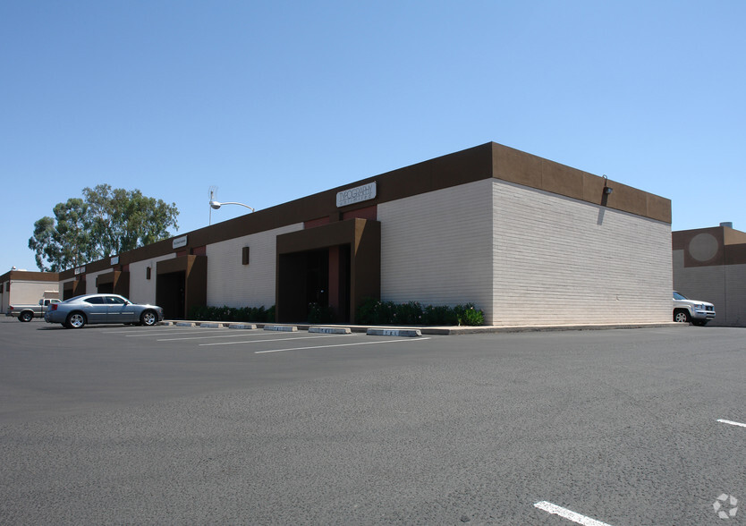 4001-4029 N 31st Ave, Phoenix, AZ for lease - Primary Photo - Image 2 of 12