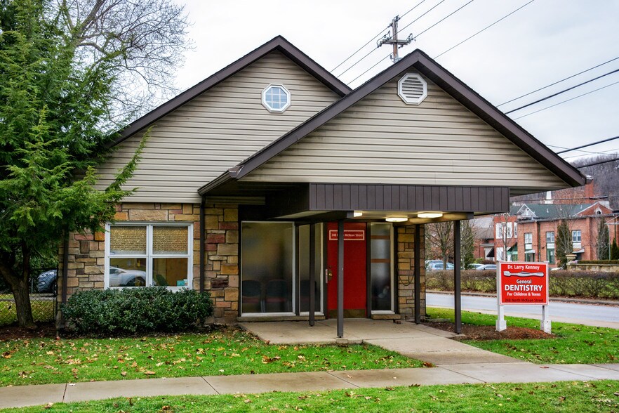 348 N McKean St, Butler, PA 16001