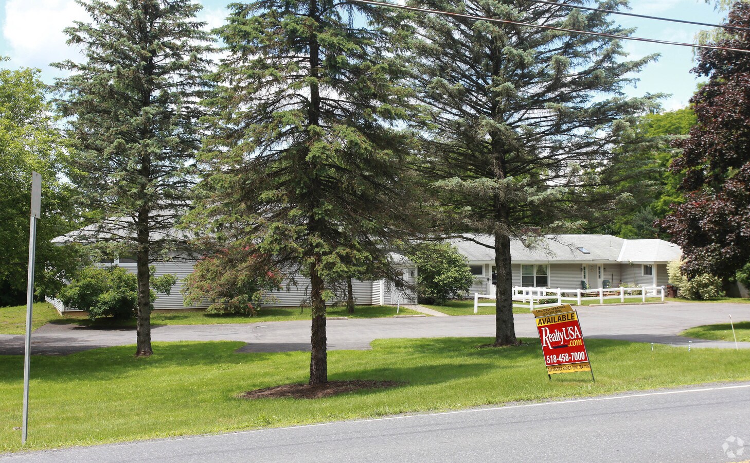 759 Route 9W, Glenmont, NY 12077