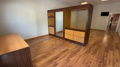 2301-2325 NW 30th St, Oakland Park, FL for lease - Commercial Listing Video