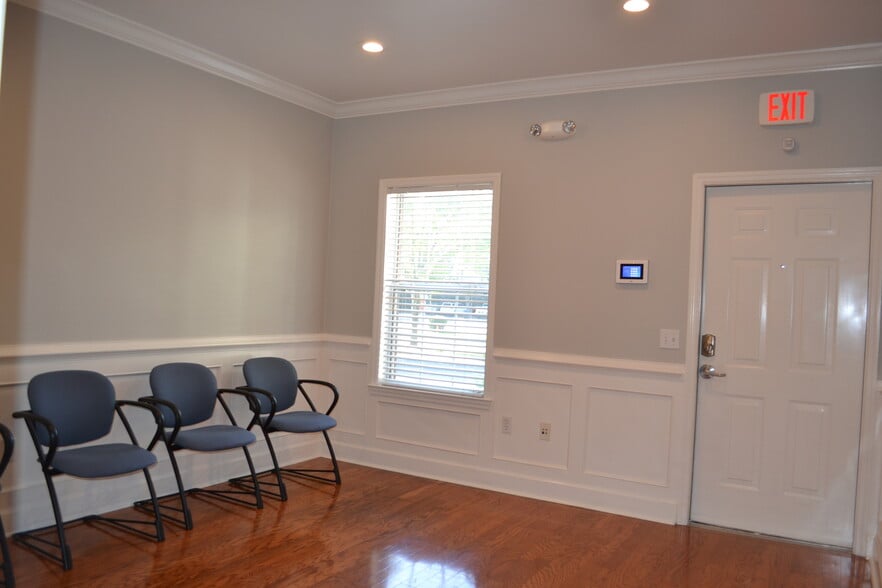 2418 Mill Creek Ln, Tallahassee, FL for lease - Building Photo - Image 3 of 20