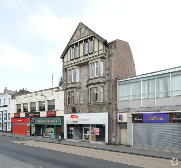 65 High St, Dumbarton for lease - Building Photo - Image 3 of 4