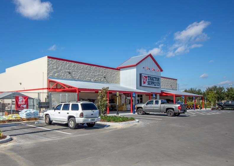 21228 Walmart Way, Lutz, FL 33548