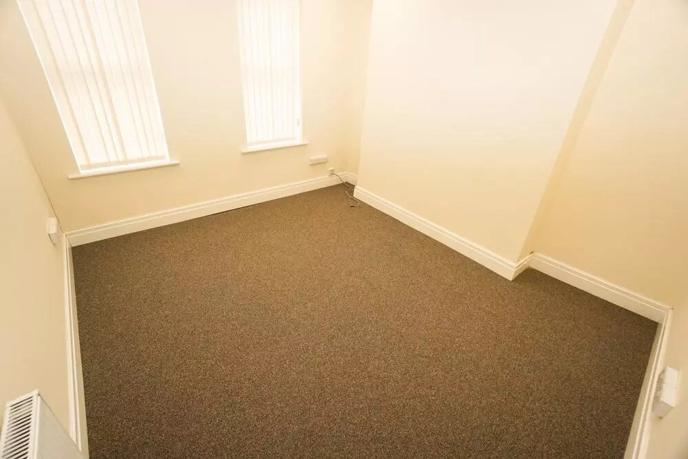 58 Chorley New Rd, Bolton for lease Interior Photo- Image 1 of 3
